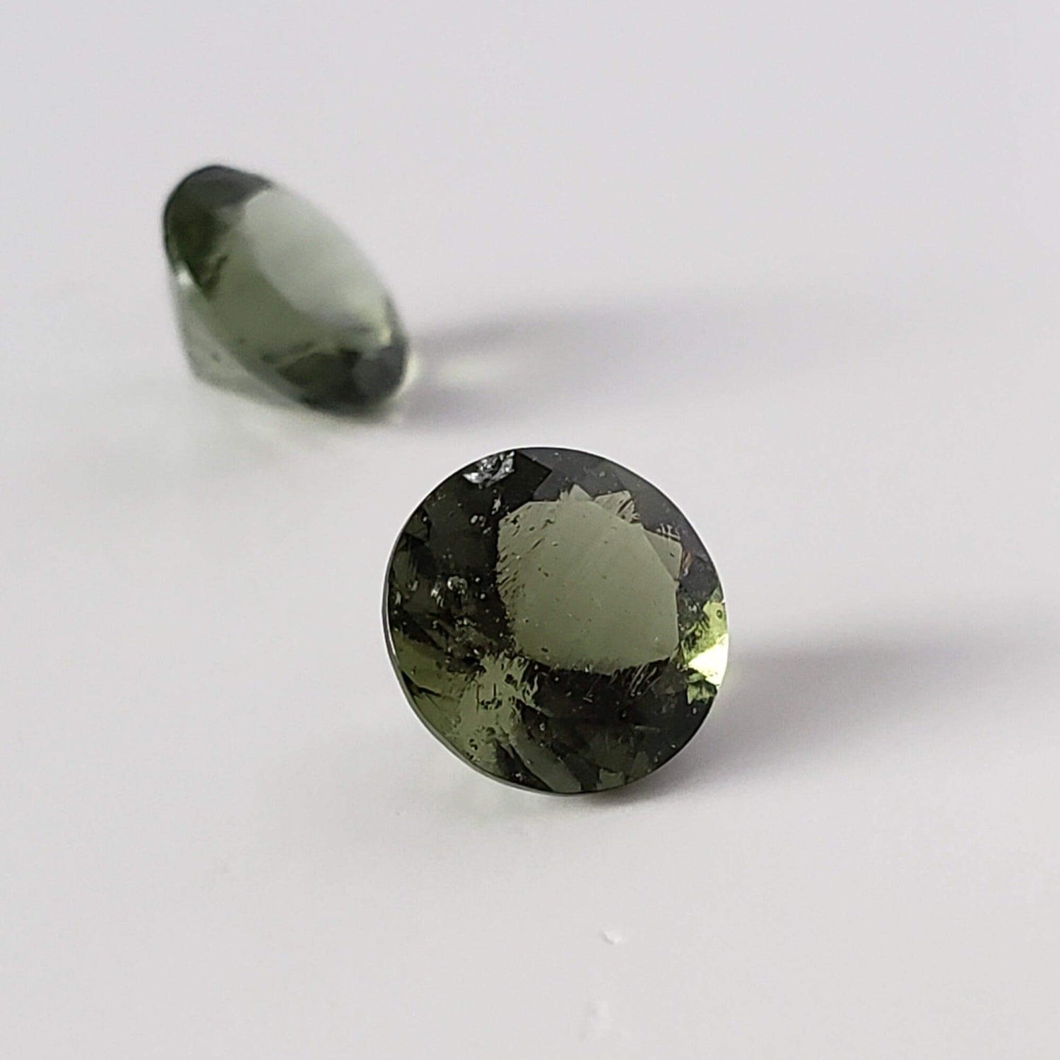  Authentic Moldavite | Round Cut | 8mm | Chlum Region, Czech Republic 1
