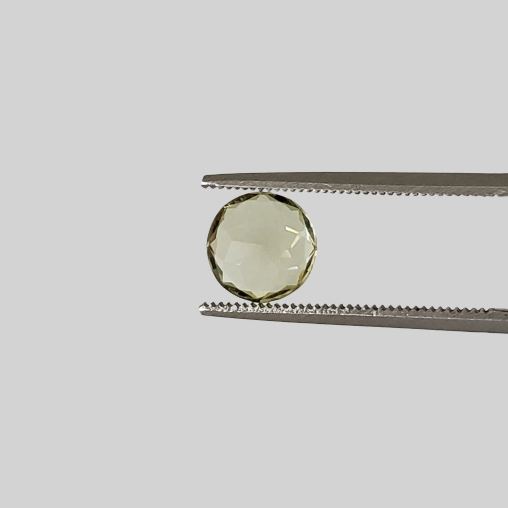  Beryl | Round Facet | Yellow Green | 7.3mm 1.19ct 1