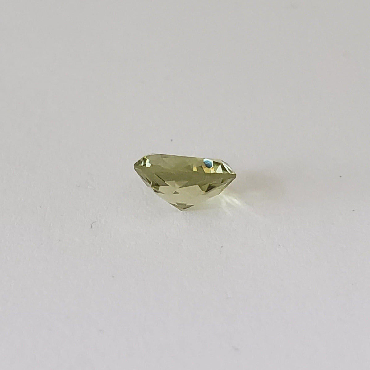  Beryl | Round Facet | Yellow Green | 7.3mm 1.19ct 5