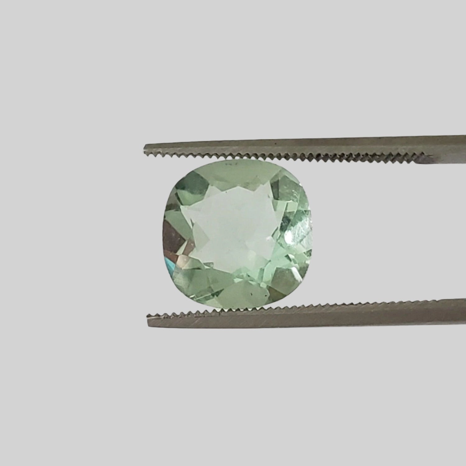  Chrome Fluorite | Antique Cushion Cut | Chrome Green | 10mm 4.2Ct 