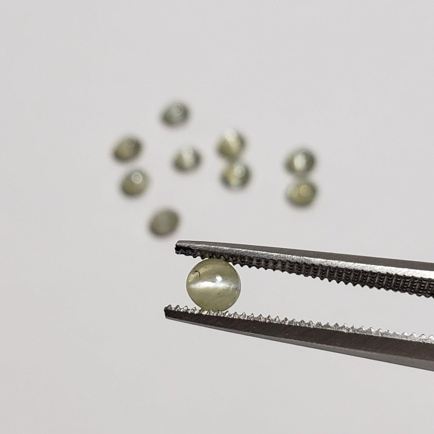  Chrysoberyl Cats Eye | Round Cabochon | 3.3 mm SO24 1