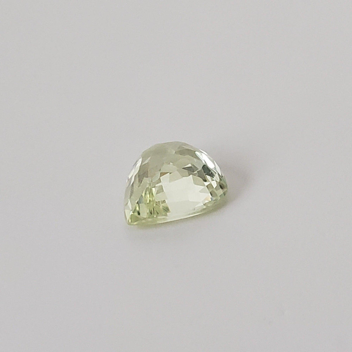  Chrysoberyl | Pear Shape Cut | Lemon Green | 7.3x6mm 1.0ct | SO24 6