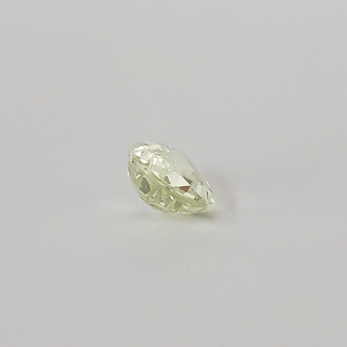  Chrysoberyl | Pear Shape Cut | Lemon Green | 7.3x6mm 1.0ct | SO24 8