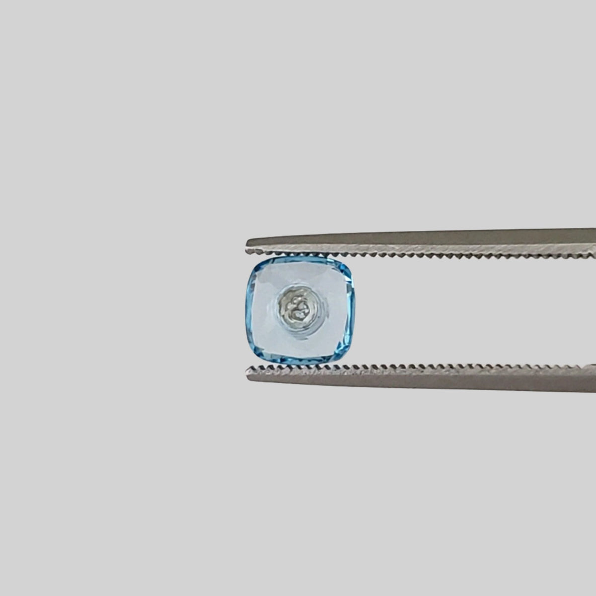  Diamond in Topaz | Cushion Cut | Sky Blue | 6 mm 1.30ct 1