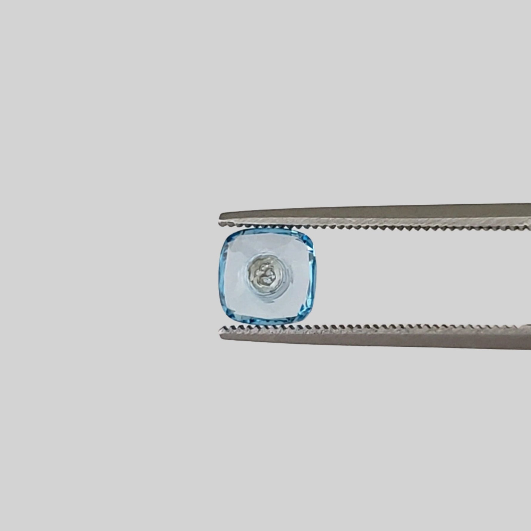  Diamond in Topaz | Cushion Cut | Sky Blue | 6 mm 1.30ct 1