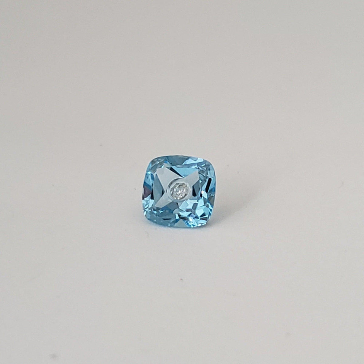  Diamond in Topaz | Cushion Cut | Sky Blue | 6 mm 1.30ct 6