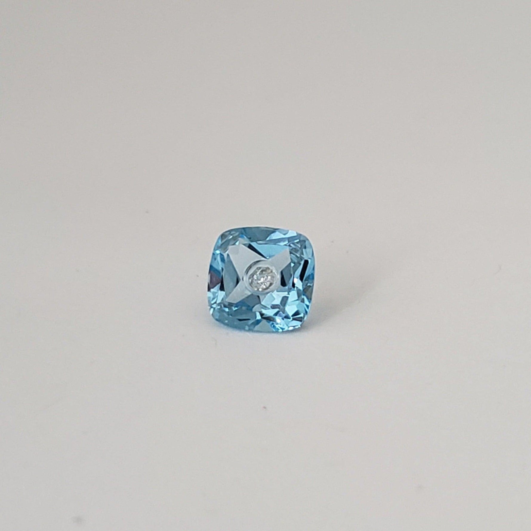  Diamond in Topaz | Cushion Cut | Sky Blue | 6 mm 1.30ct 6