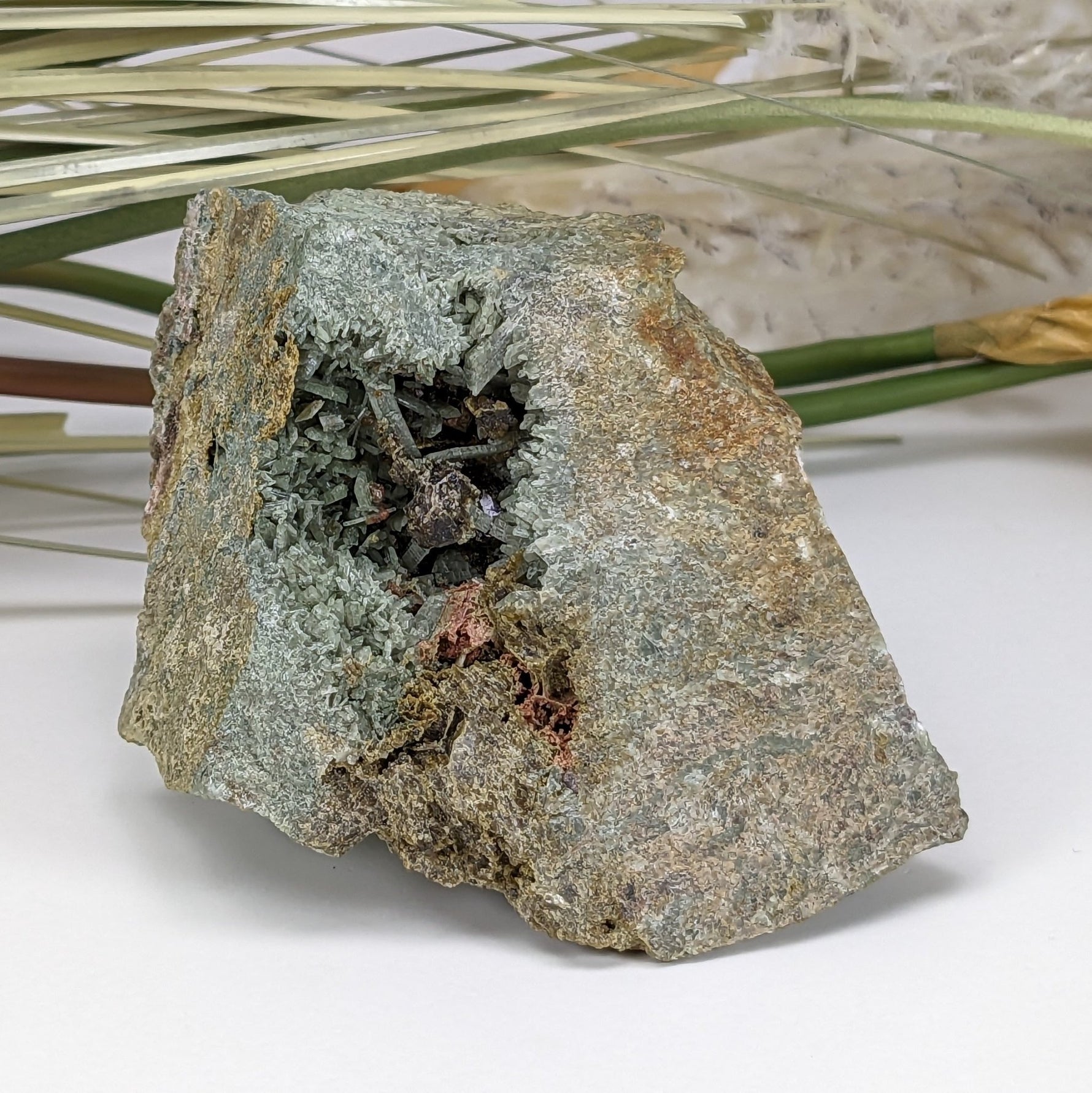  Diopside Crystal | 260 Gr | East Tyrolia, Austria 