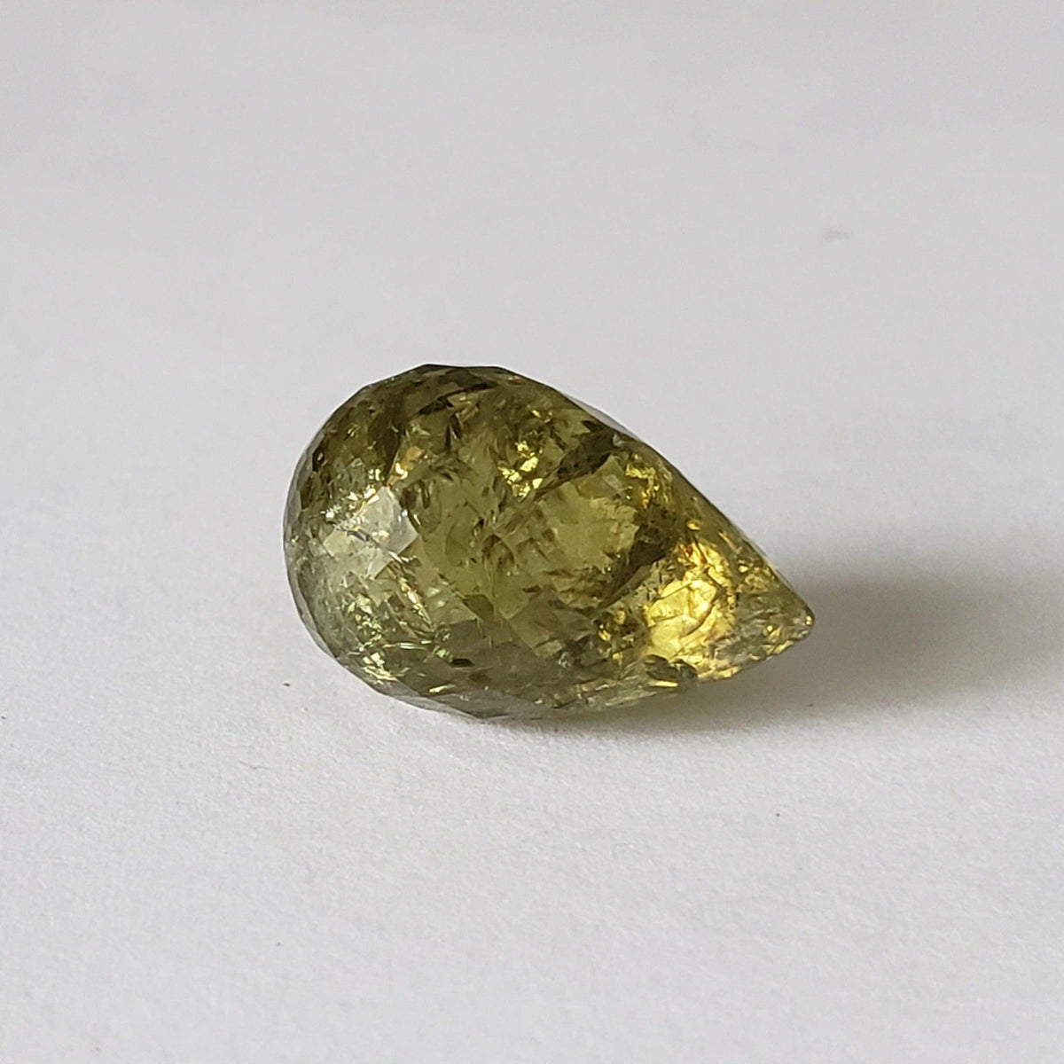  Garnet | Briolette | Spring Green | 16x10mm 13.05ct 2