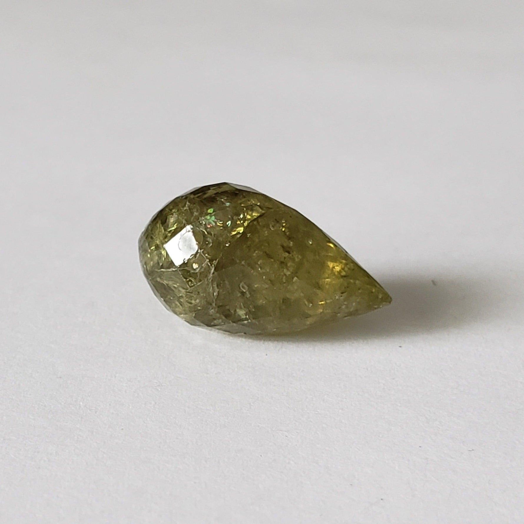  Garnet | Briolette | Spring Green | 18.6x10.9mm 16.70ct 6