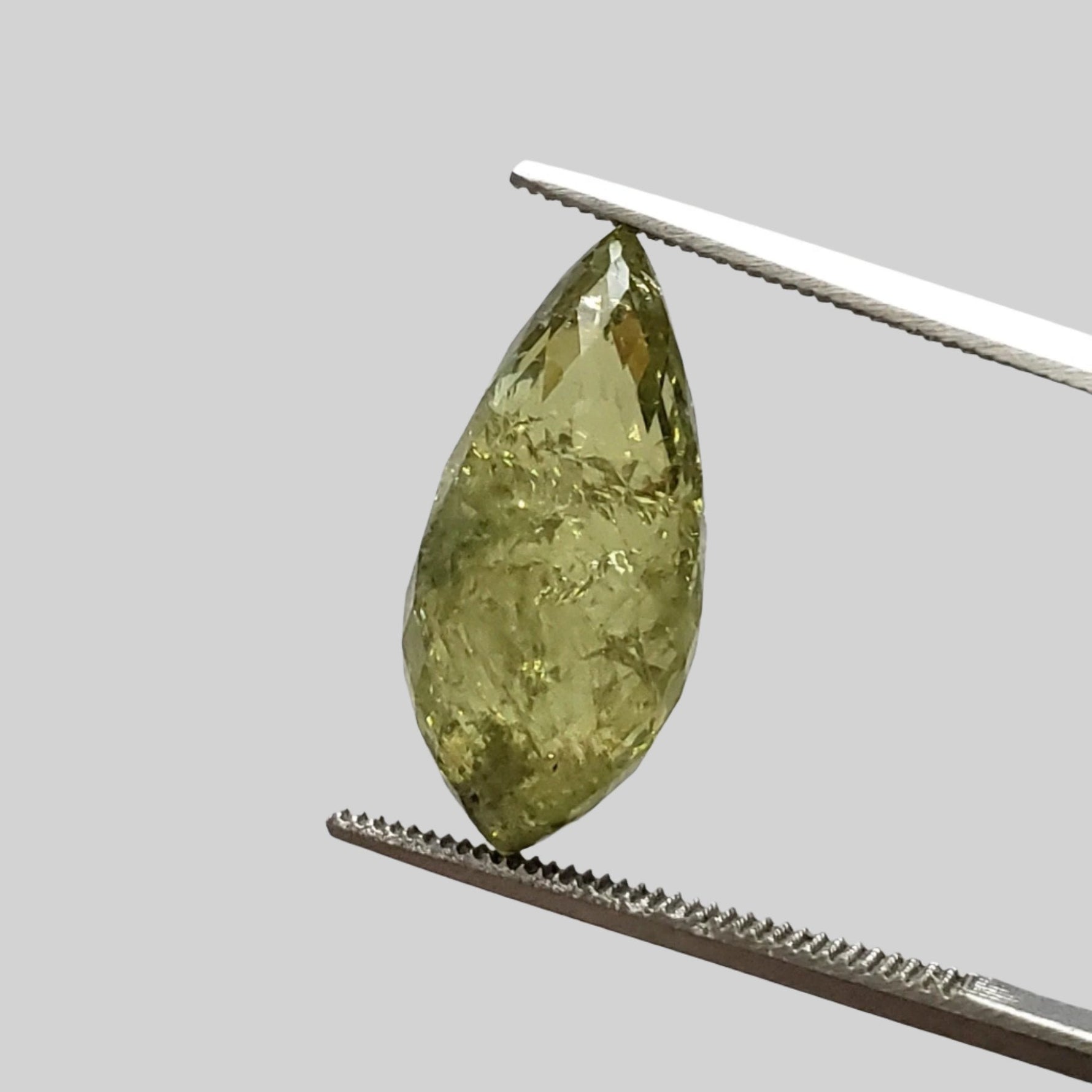  Grossular Mali Garnet | Briolette | Green | 18.5x8mm 10.10ct 1