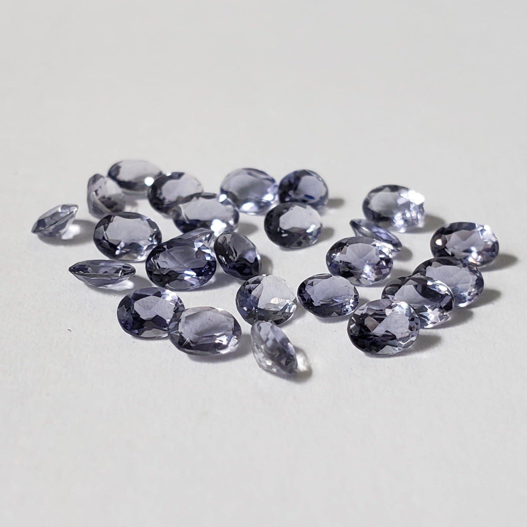  Iolite | Oval Cut | Violet | 4x3mm 1
