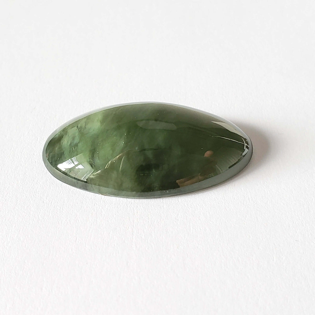  Jade | Oval Cabochon | Green Jade | 30x19 mm 31.55ct | Africa 1