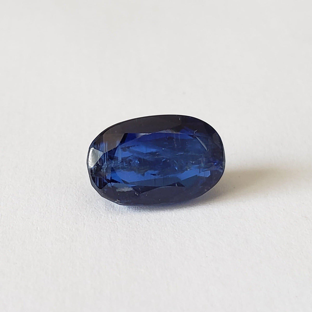  Kyanite | Oval Cut | Cornflower Blue | 12.4x7.9mm 5.6ct | Nepal 2