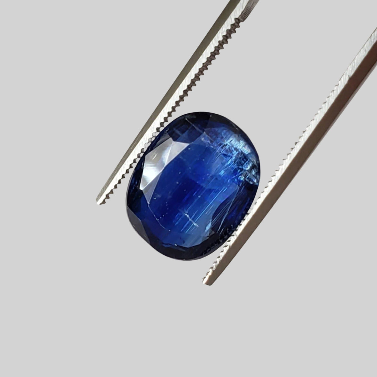  Kyanite | Oval Cut | Cornflower Blue | 12.6x9.7mm 5.88ct | Nepal 2