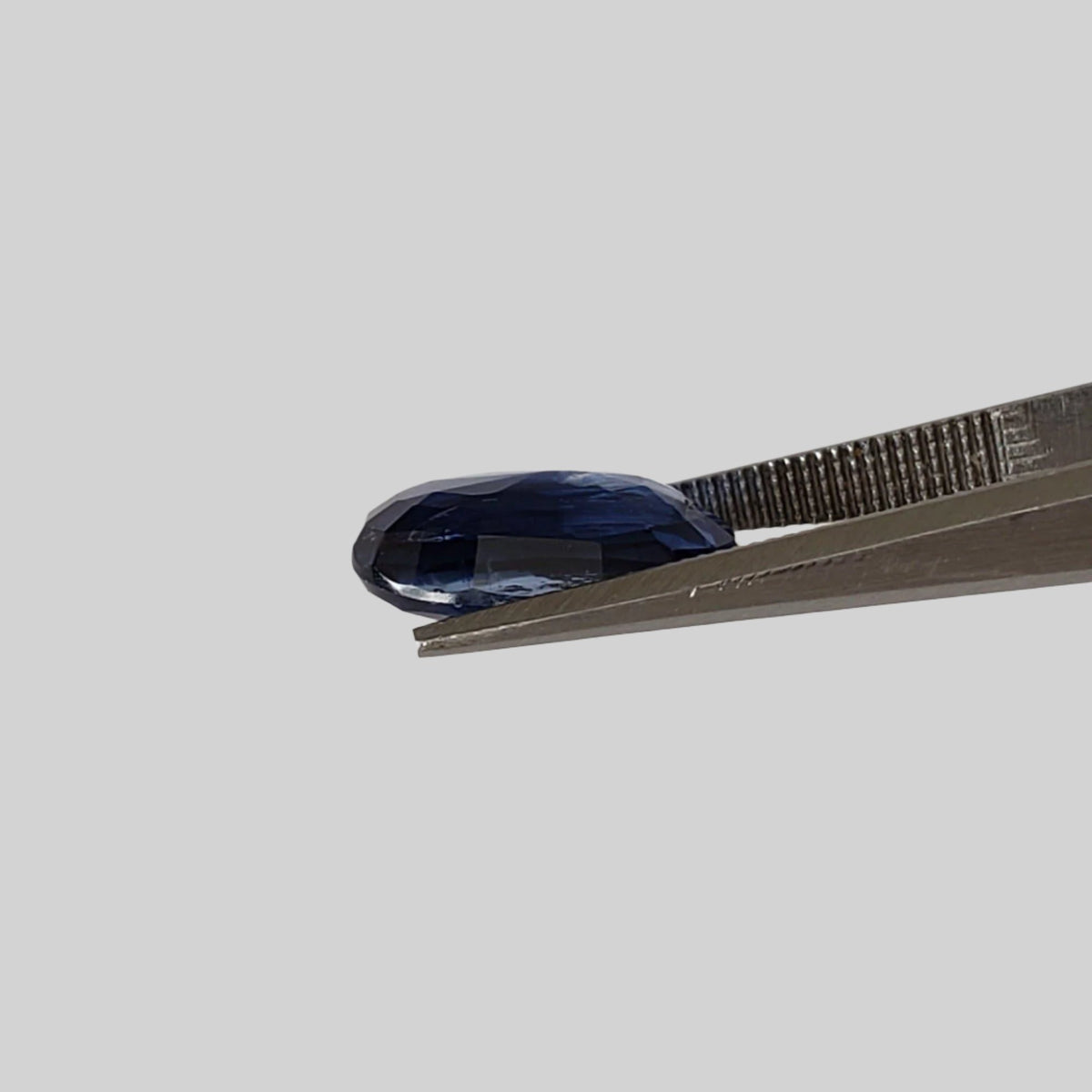  Kyanite | Oval Cut | Cornflower Blue | 12.6x9.7mm 5.88ct | Nepal 3