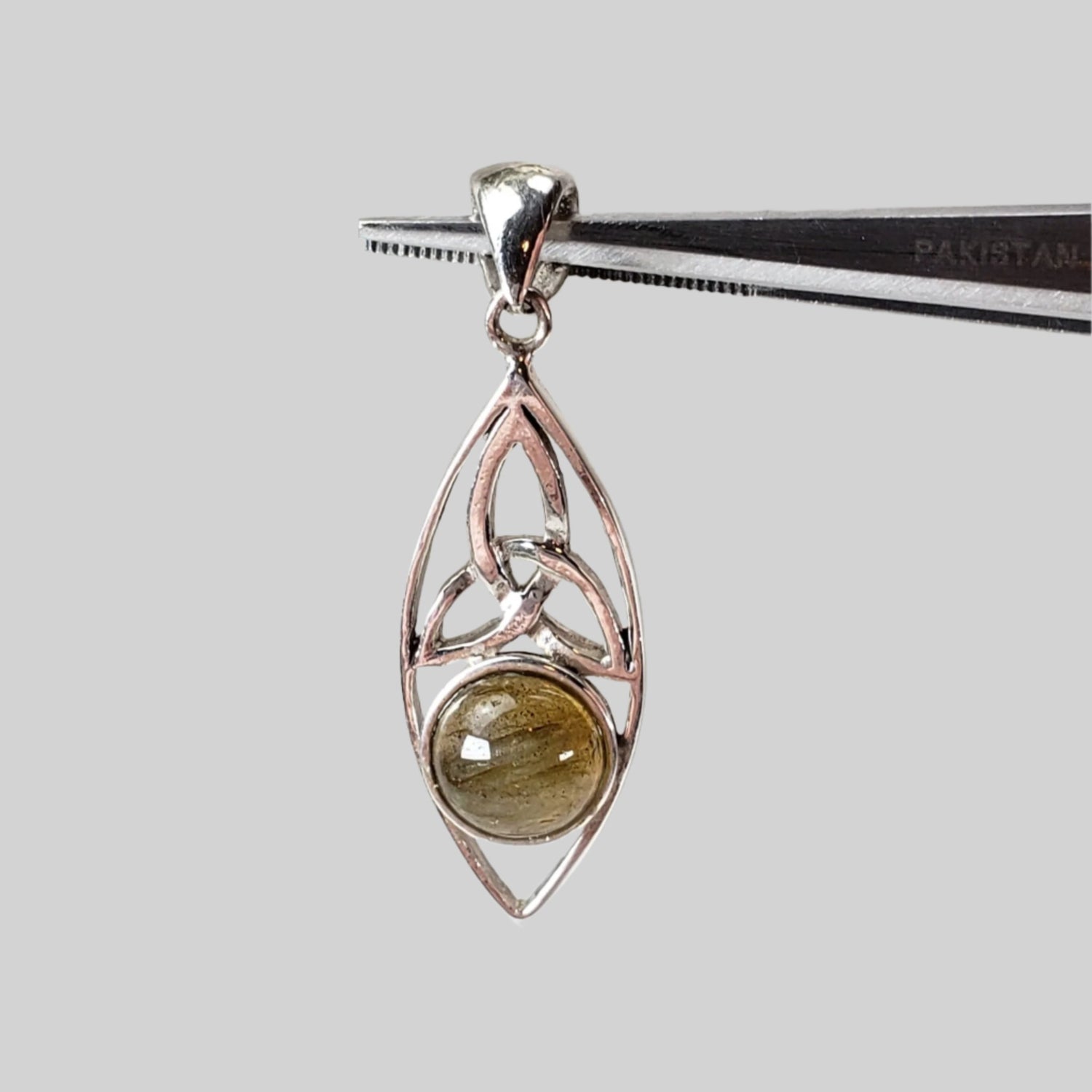  Labradorite Celtic Knot Pendant | 925 Sterling Silver | Thailand 