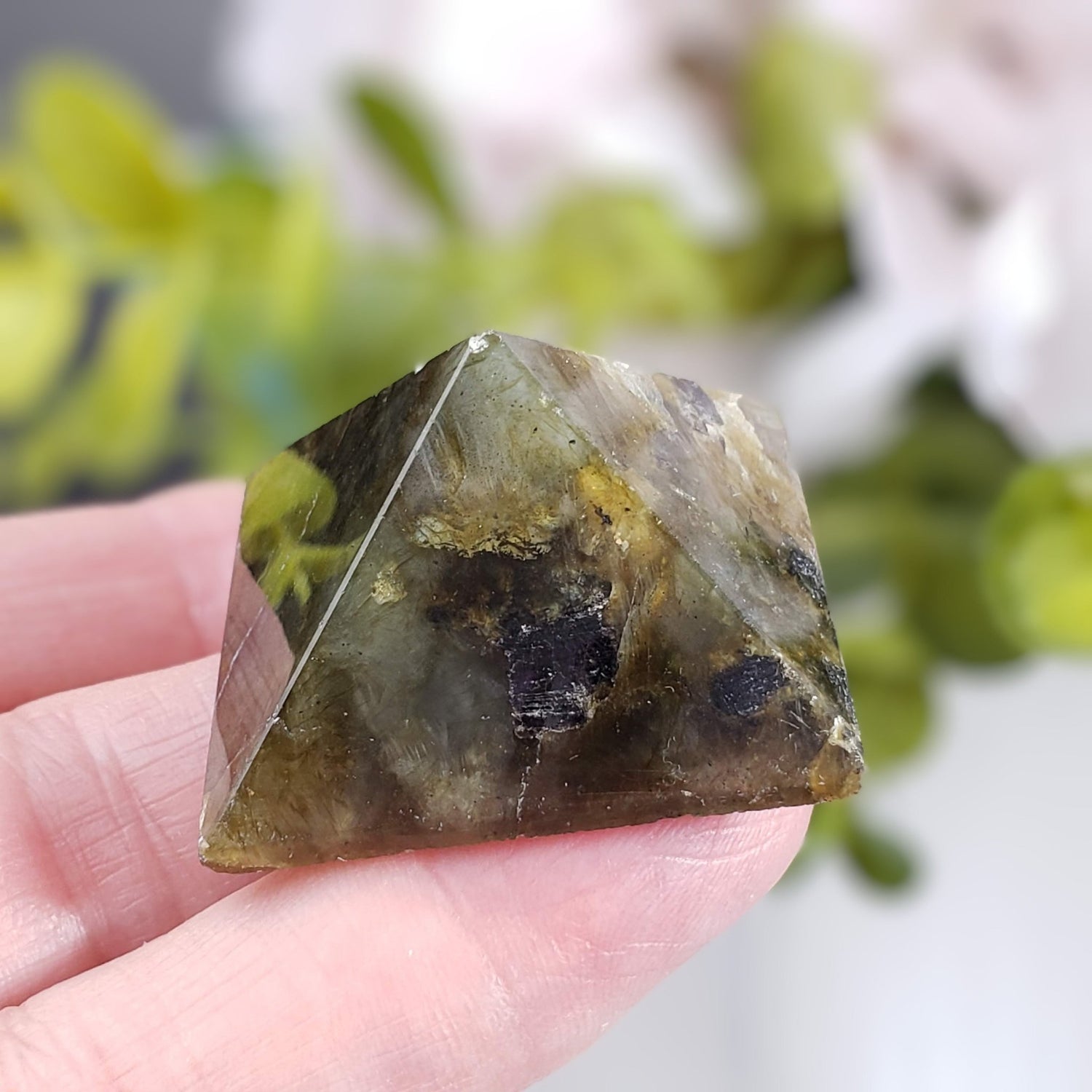  Labradorite Schiller Feldspar | Five Point Pyramid | 35.6 gr | Madagascar 