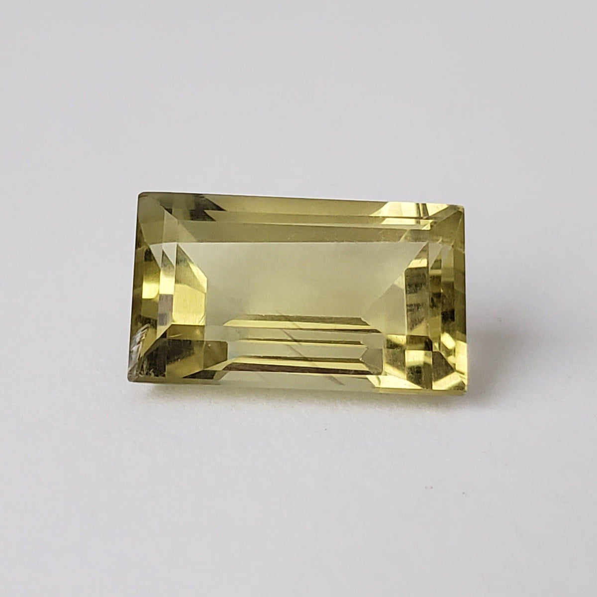  Lemon Quartz | Baguette Cut | Greenish Yellow | 15.5x9.5mm 8.55ct 
