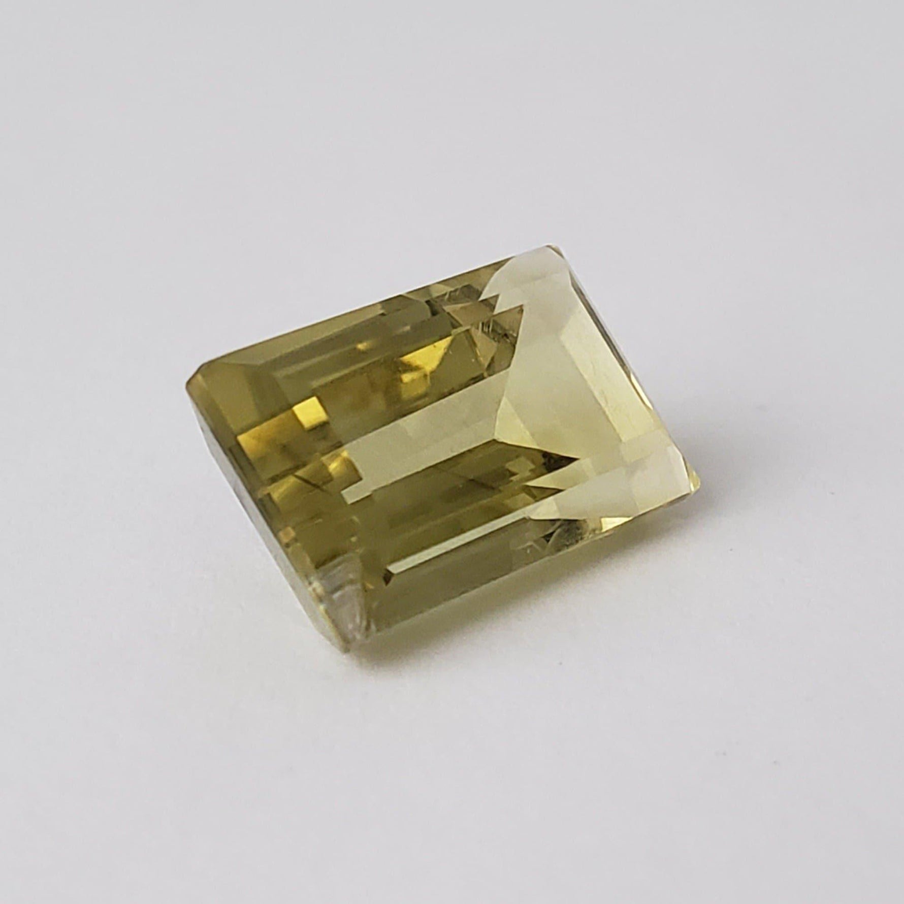  Lemon Quartz | Baguette Cut | Greenish Yellow | 15.5x9.5mm 8.55ct 1