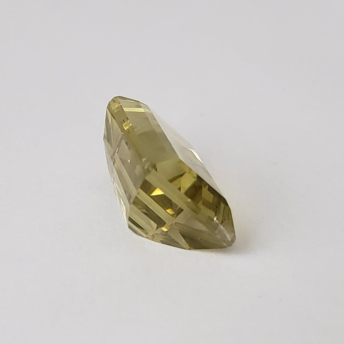  Lemon Quartz | Baguette Cut | Greenish Yellow | 15.5x9.5mm 8.55ct 3