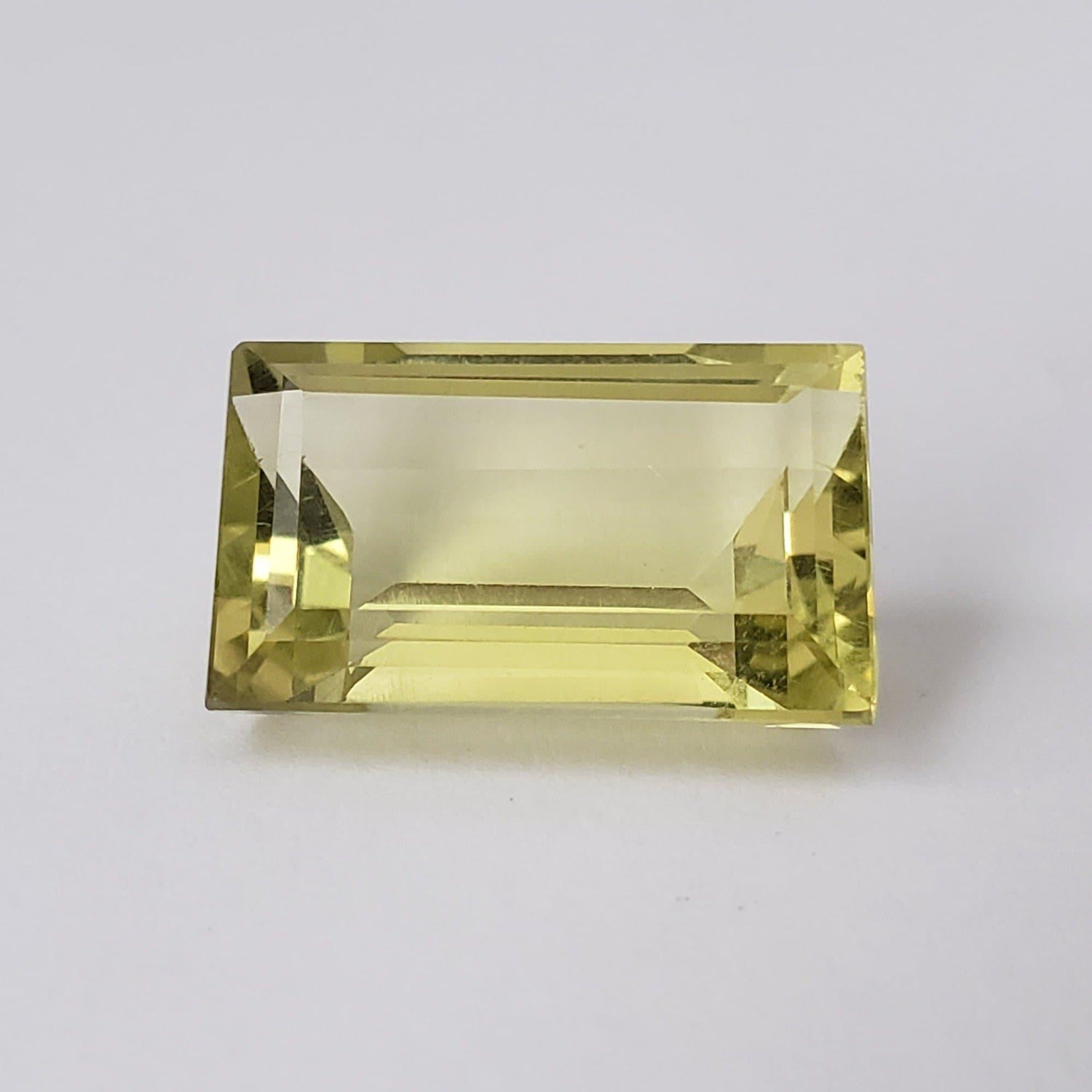  Lemon Quartz | Baguette Cut | Lime Green | 18x11mm 13.8ct 