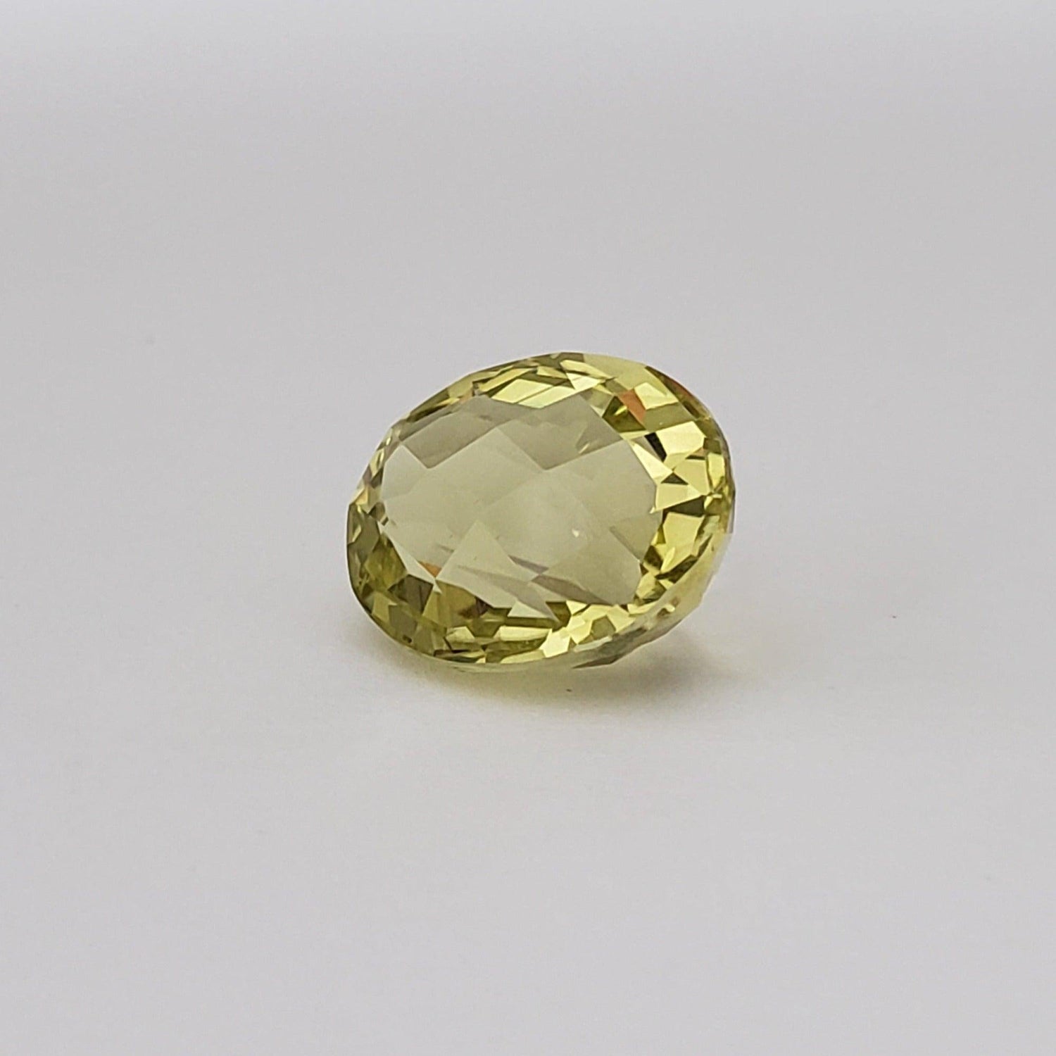  Lemon Quartz | Oval Checkerboard Cut | Greenish Yellow | 14x12mm 9.9ct 1