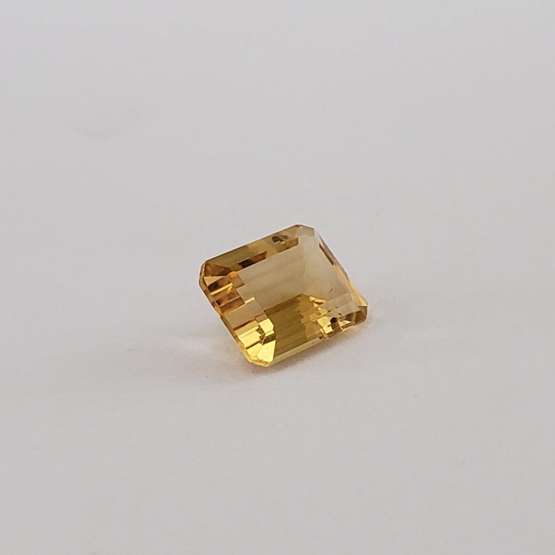  Madeira Citrine | Octagon Cut | Golden Yellow |  9X7mm 2.1ct | SO24 3