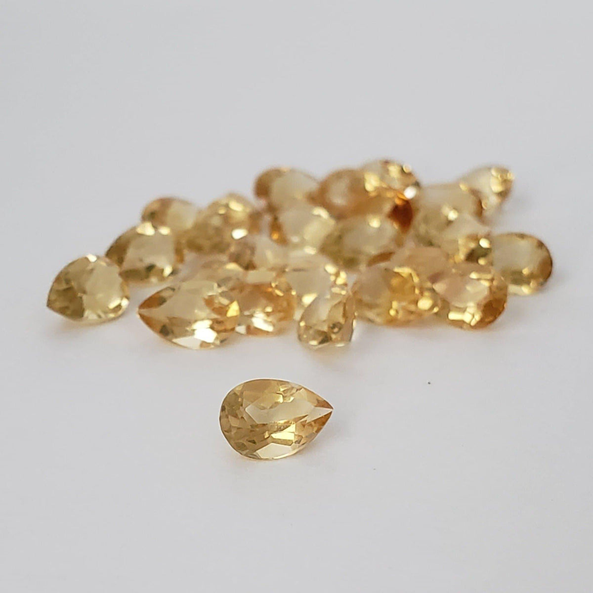  Madeira Citrine | Pear Shape Cut | Golden | 7x5mm 1