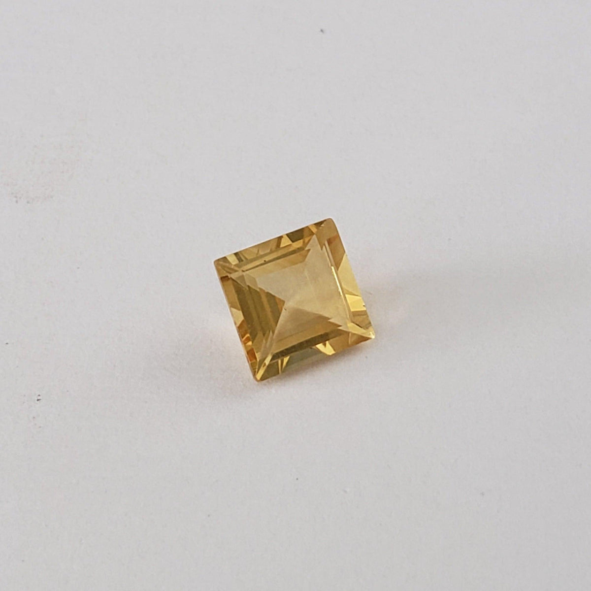  Madeira Citrine | Square Cut | Golden Yellow |  8mm 2.1ct 1