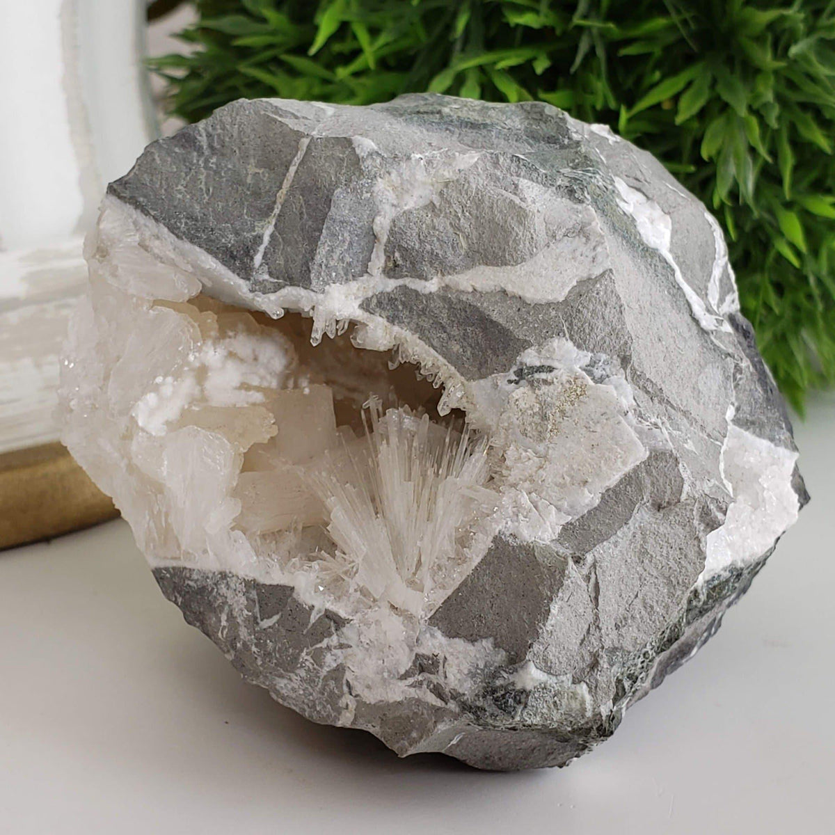  Mesolite with Stilbite in Geode | 352 gr | Dindoshi, India | SO24 3