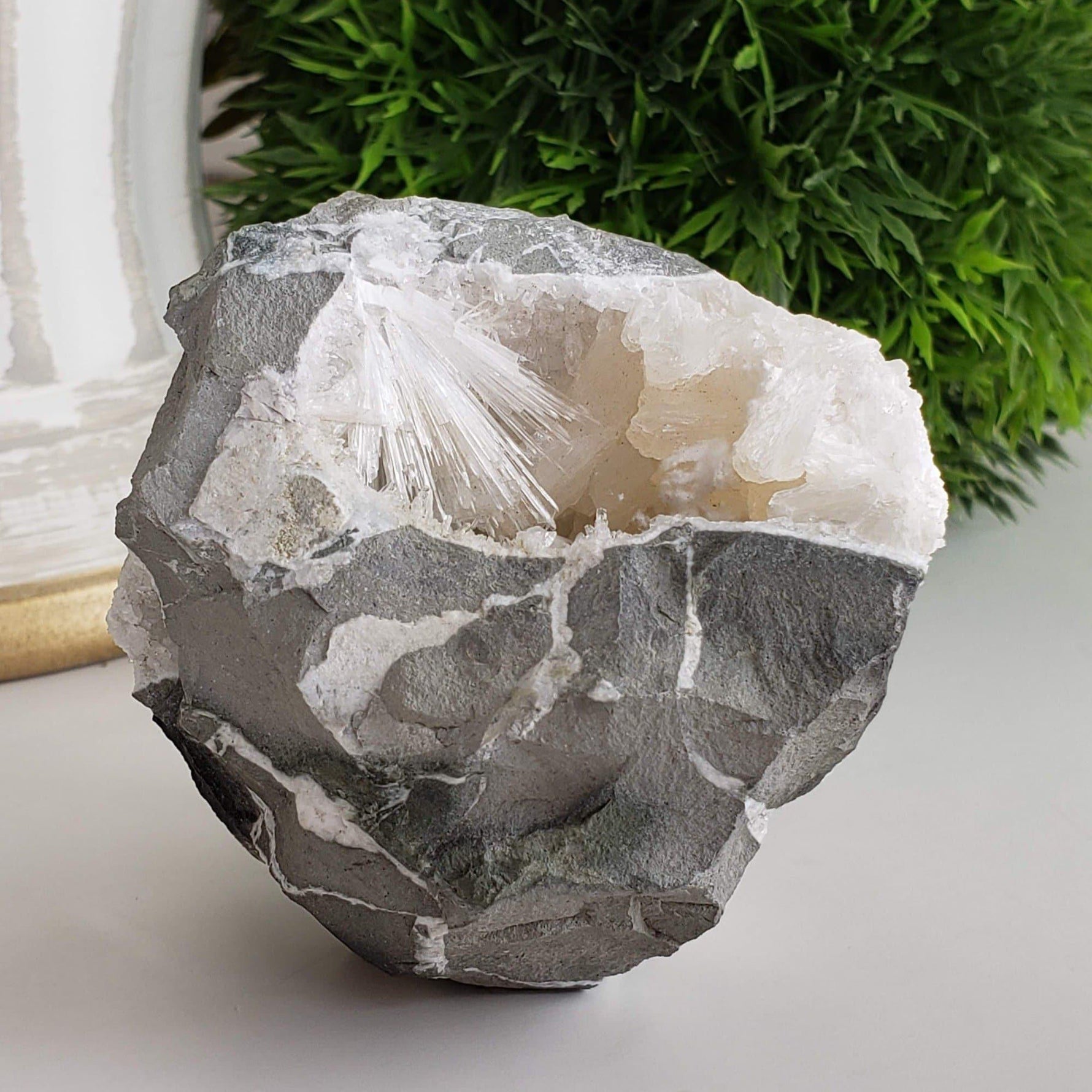  Mesolite with Stilbite in Geode | 352 gr | Dindoshi, India | SO24 6