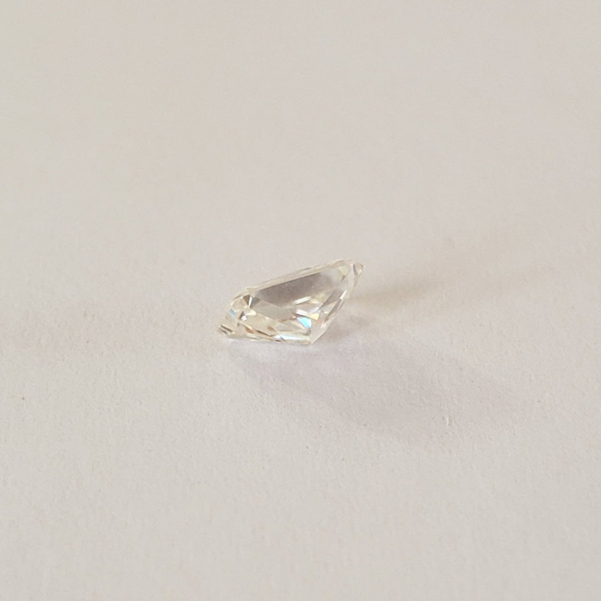  Moissanite | Octagon Cut | White | 6x4mm | SO24 3