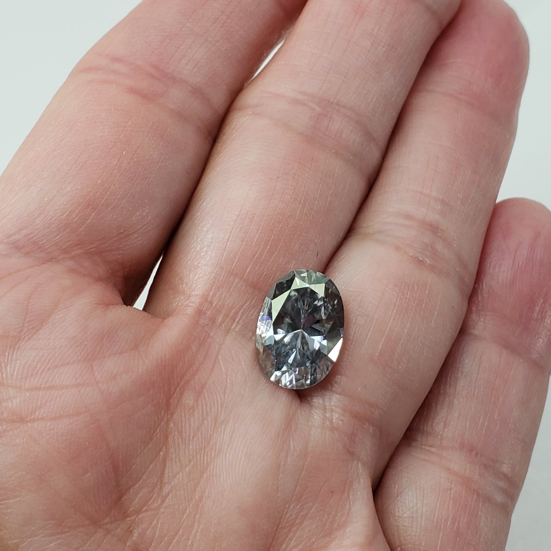  Moissanite | Oval Cut | Platinum | 14x10mm | SO24 6