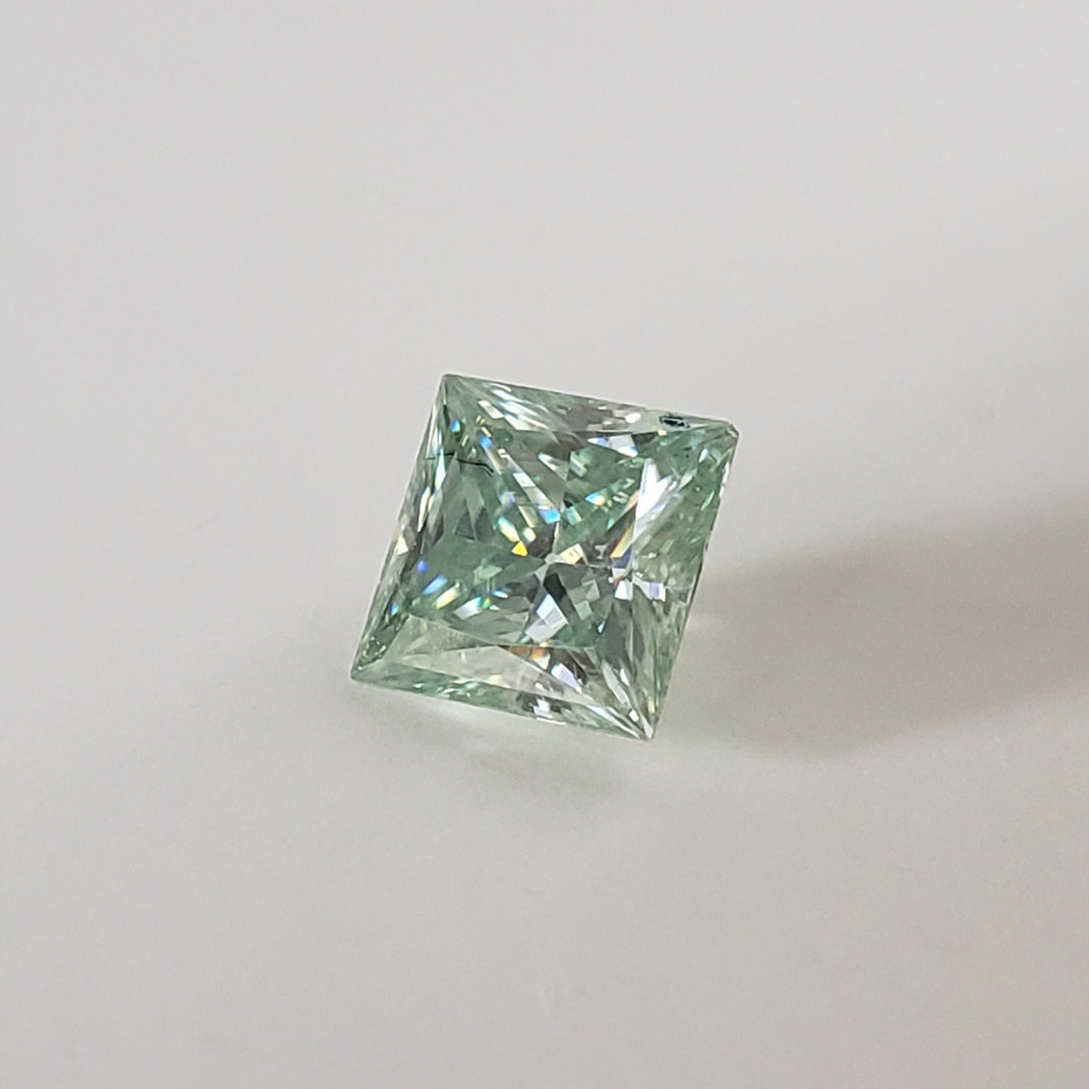  Moissanite | Princess Cut | Bright Green | 6.5mm | SO24 1
