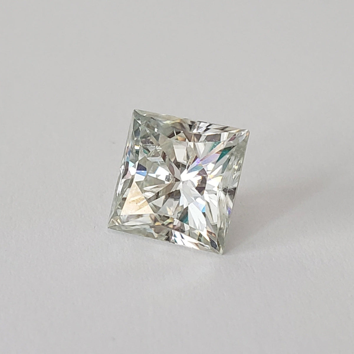  Moissanite | Princess Cut | White | 9.5mm | SO24 1