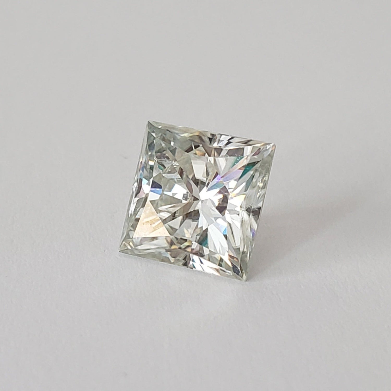  Moissanite | Princess Cut | White | 9.5mm | SO24 1