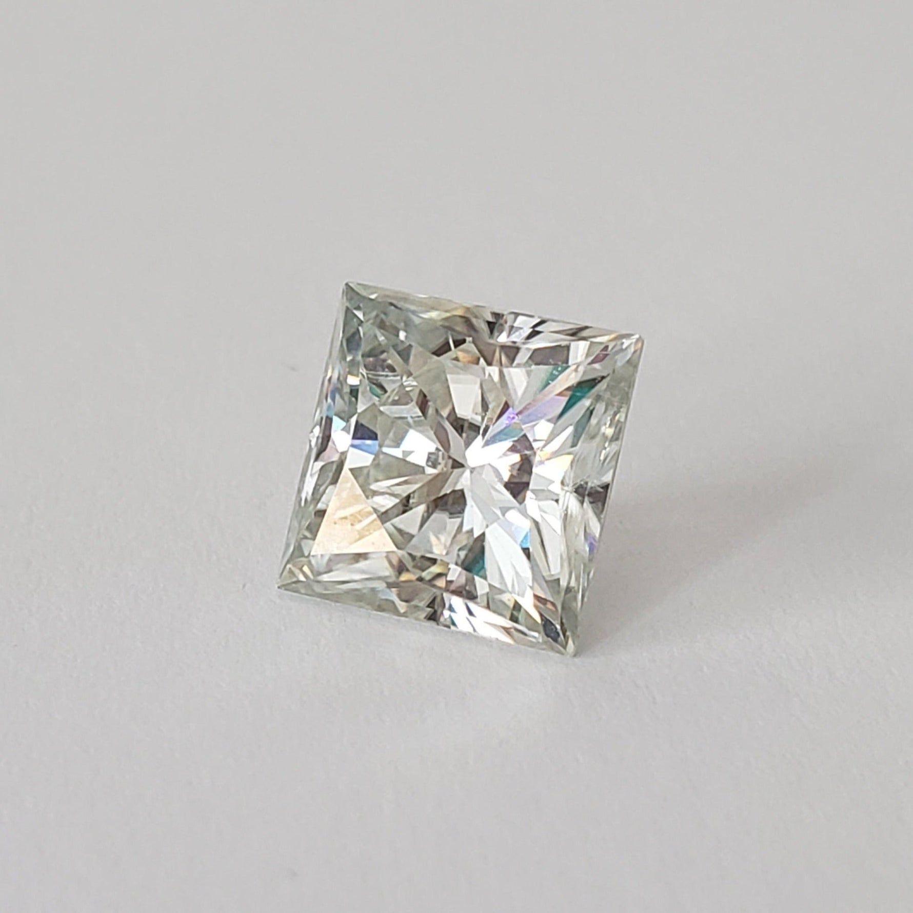  Moissanite | Princess Cut | White | 9.5mm | SO24 1