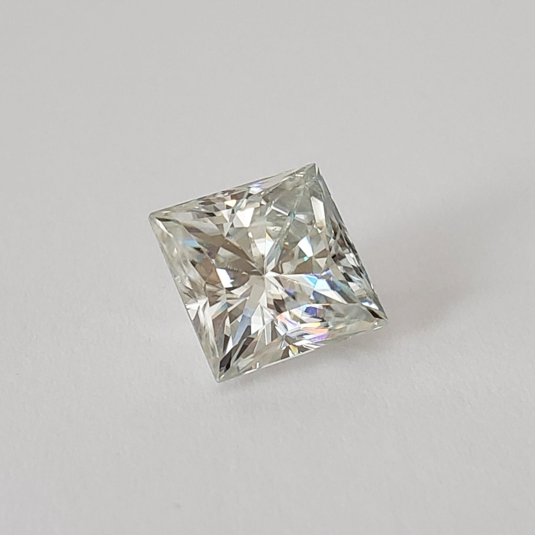  Moissanite | Princess Cut | White | 9.5mm | SO24 2