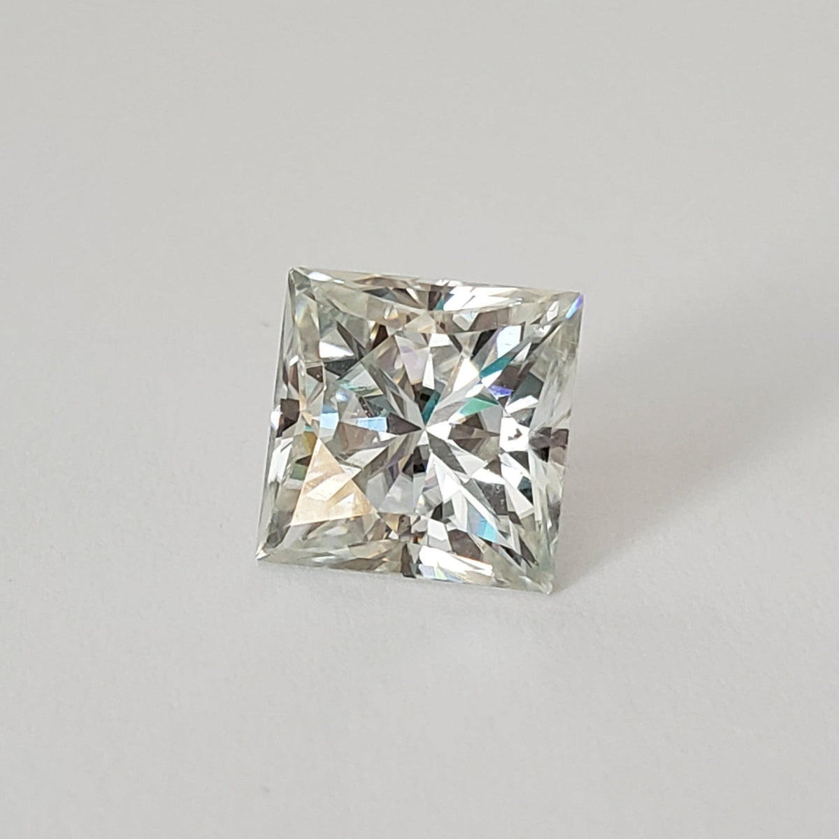  Moissanite | Princess Cut | White | 9.5mm | SO24 4