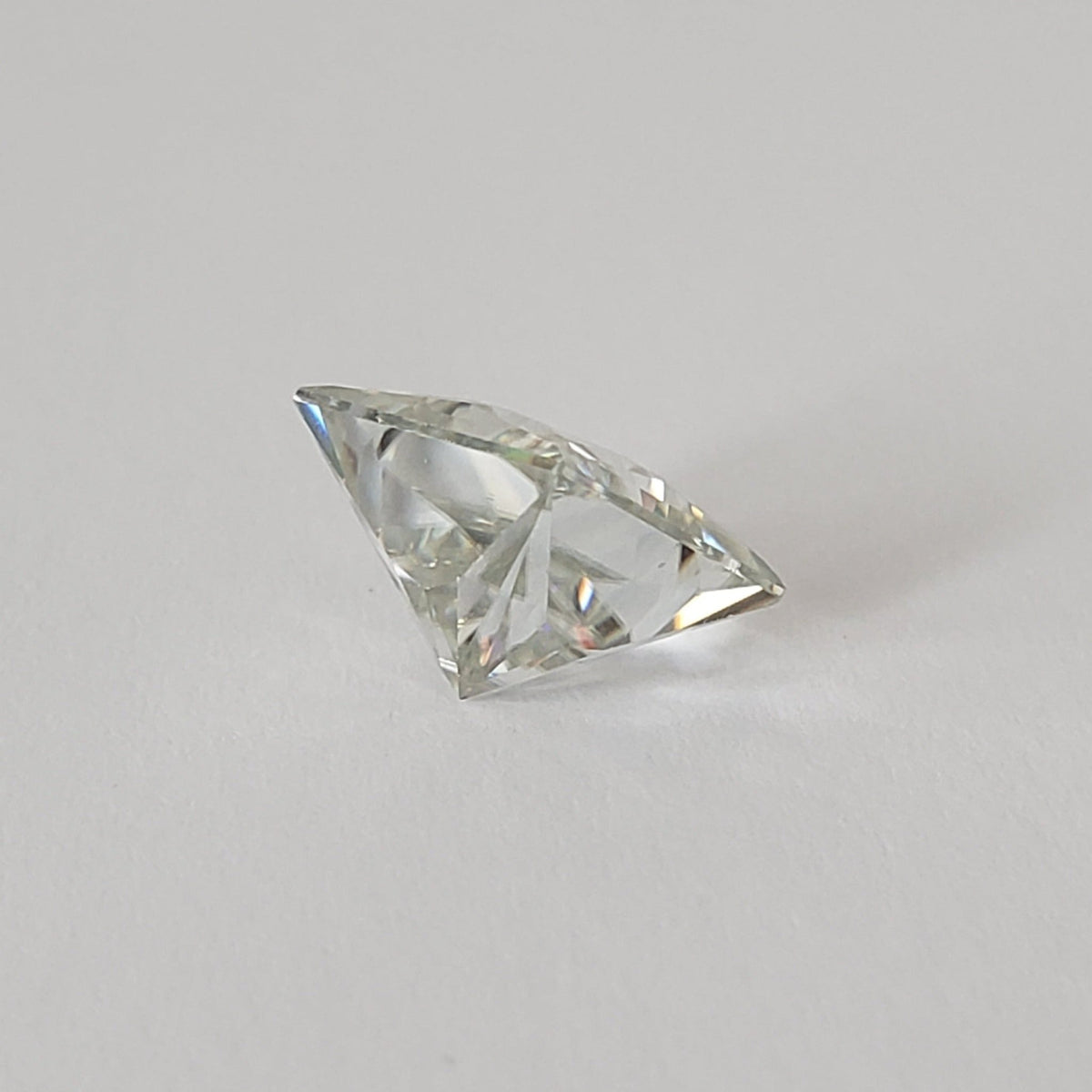  Moissanite | Princess Cut | White | 9.5mm | SO24 7