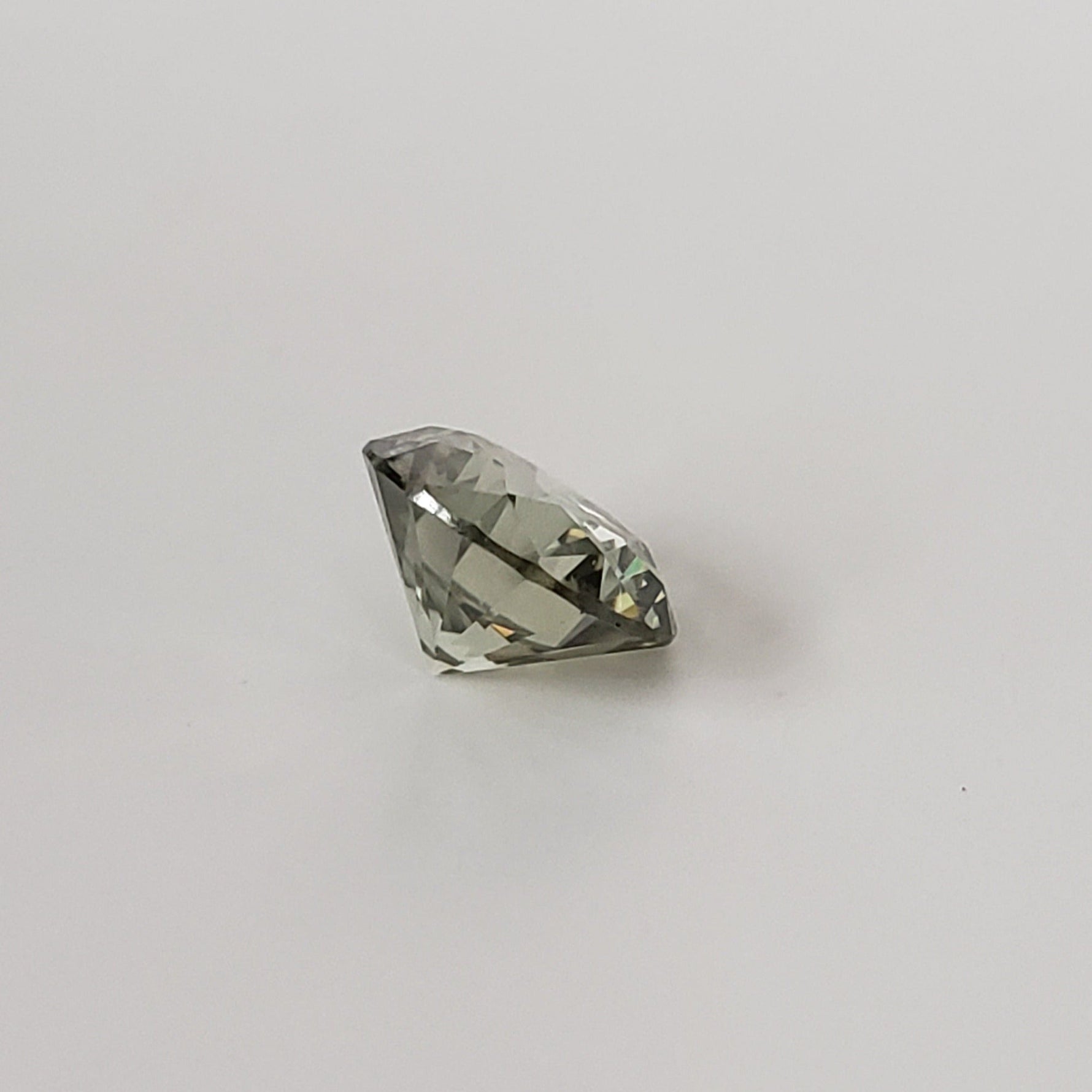  Moissanite | Round Diamond Cut | Green | 8mm | SO24 7