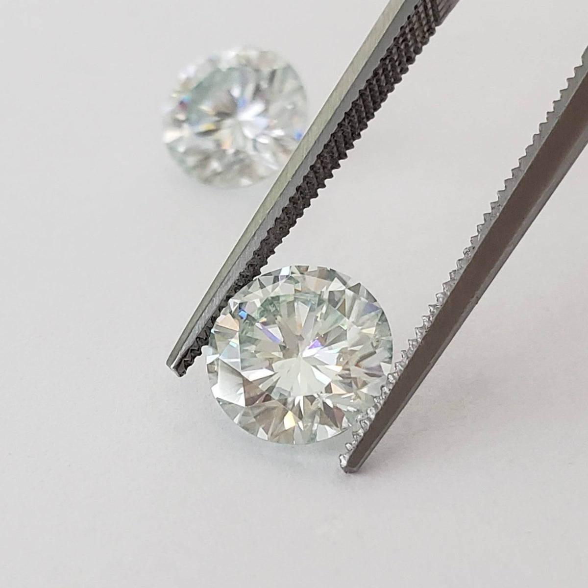  Moissanite | Round Diamond Cut | Pale Blue | 7.5mm | SO24 