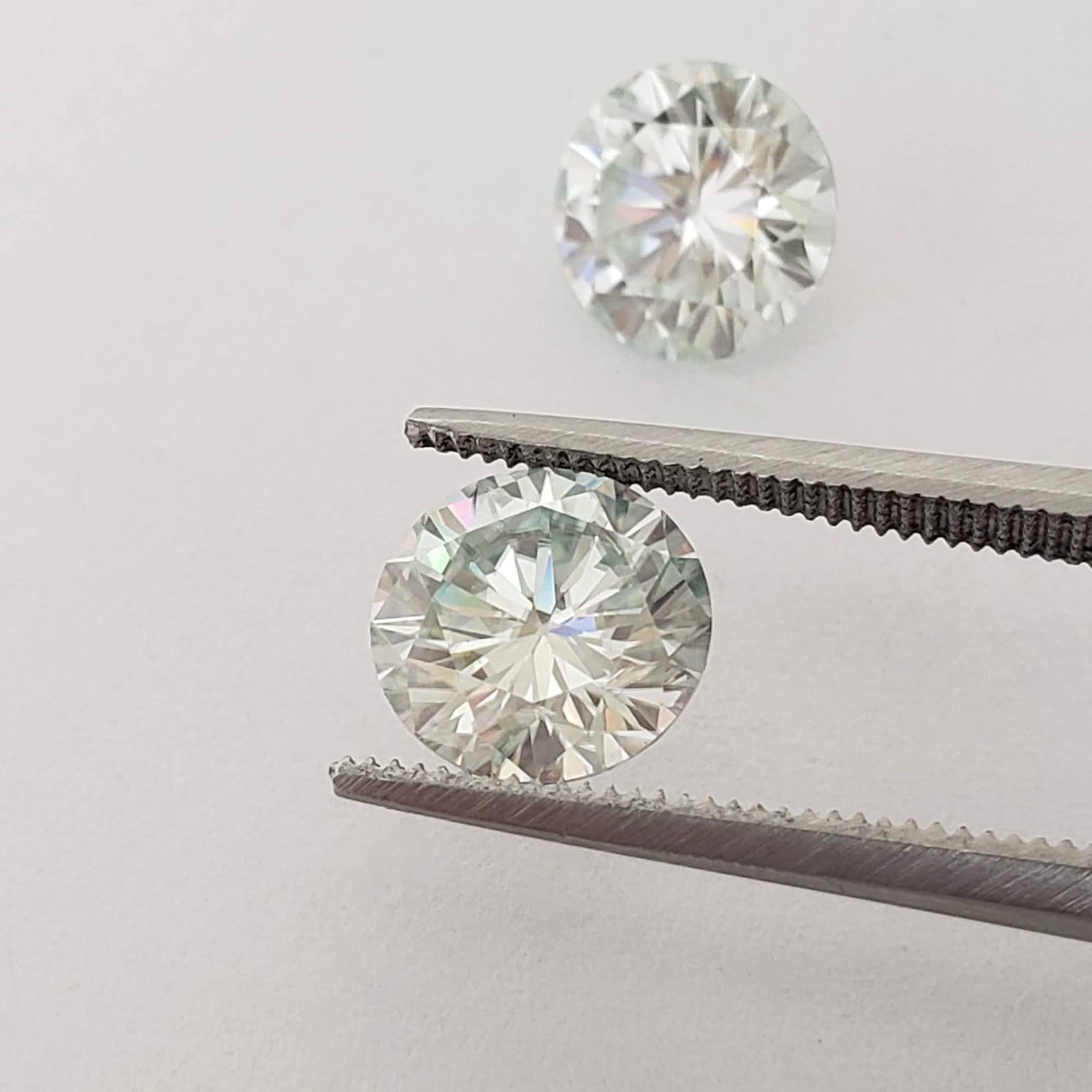  Moissanite | Round Diamond Cut | Pale Blue | 7.5mm | SO24 3