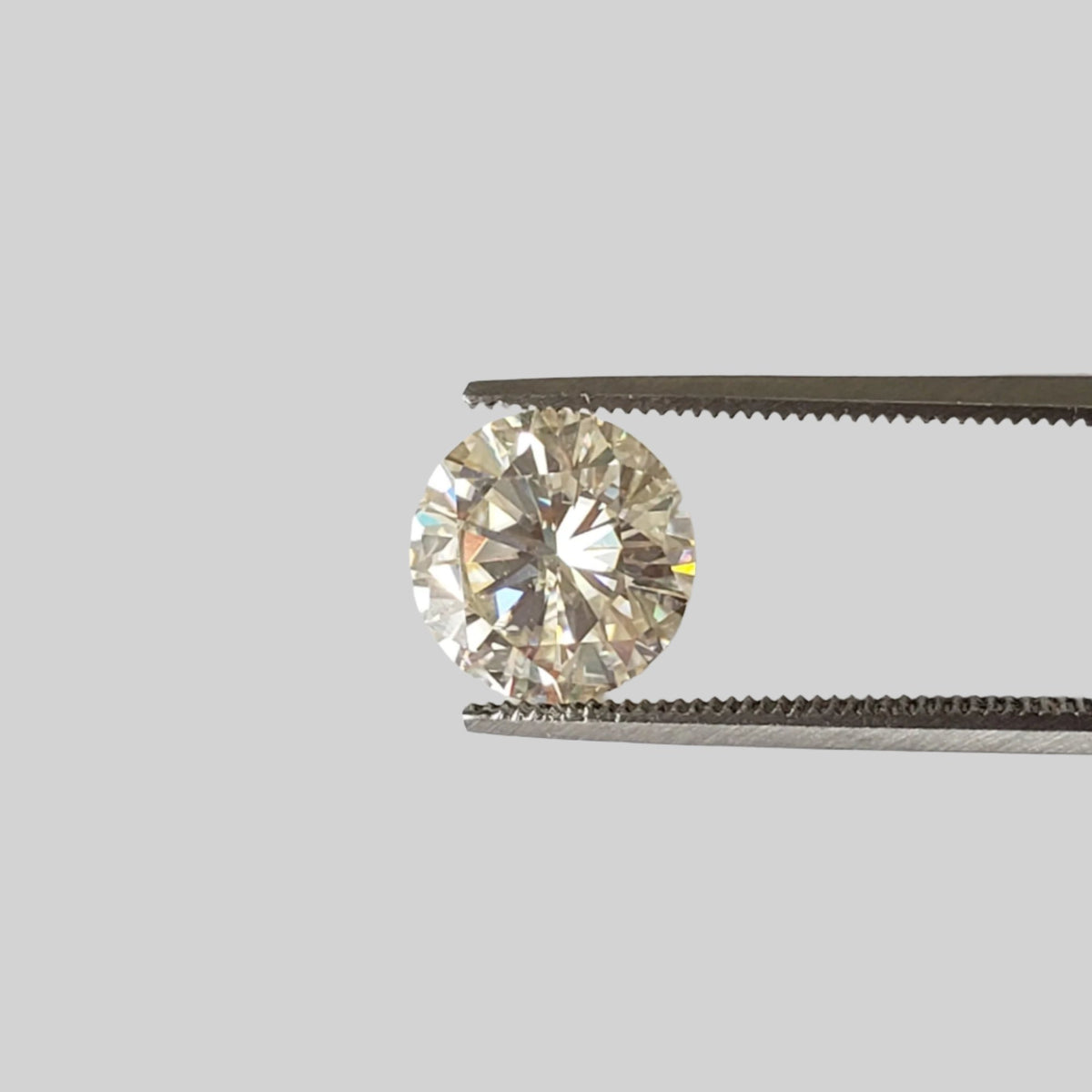  Moissanite | Round Diamond Cut | Pale Yellow | 9mm | SO24 1