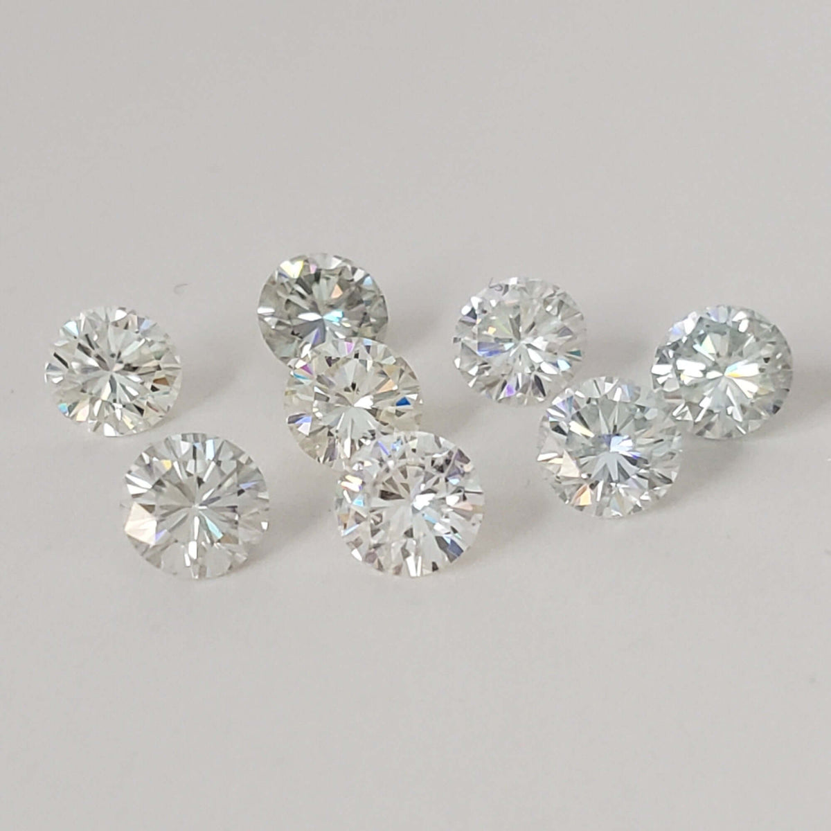  Moissanite | Round Diamond Cut | White | 5mm | SO24 3