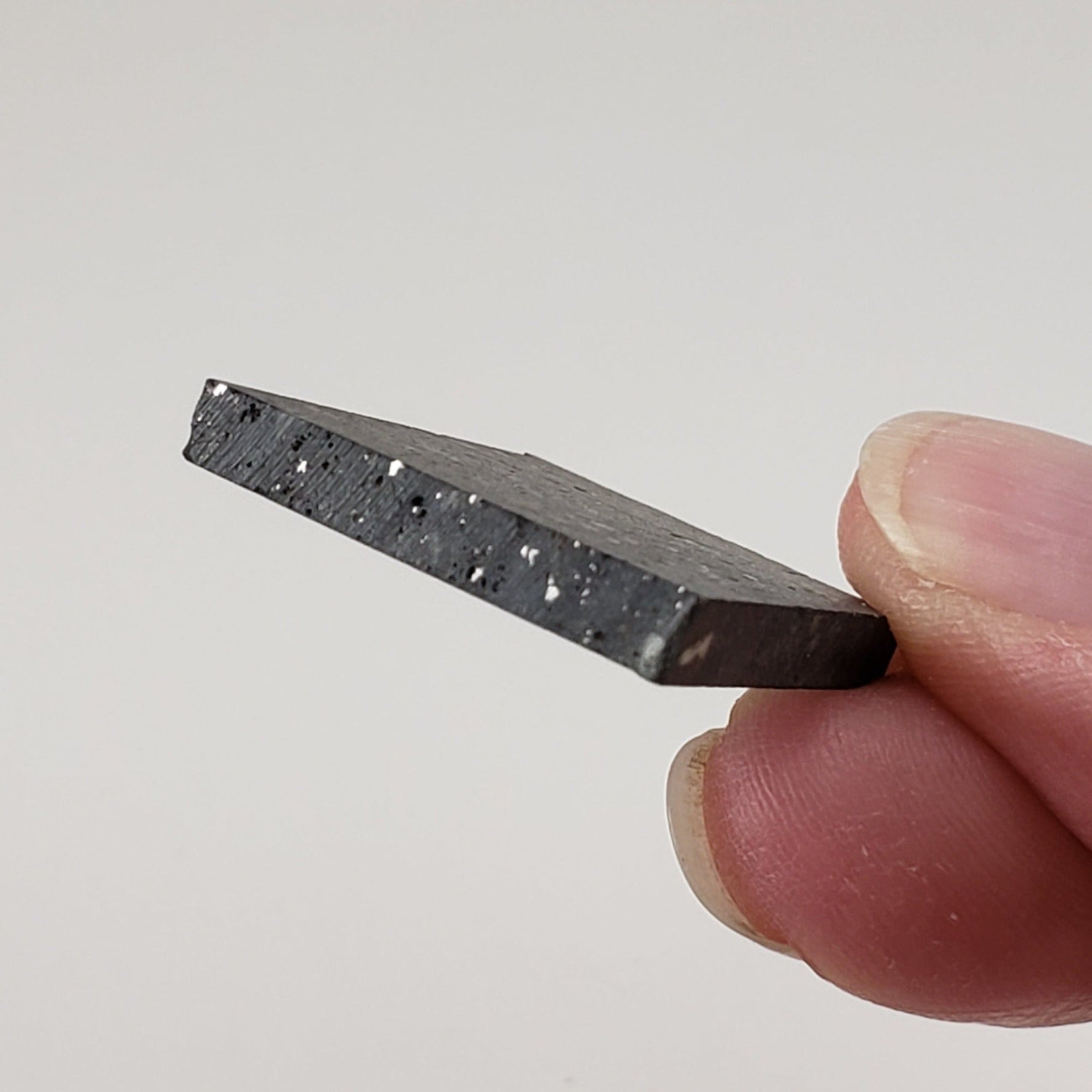  NWA 091 Meteorite | 8.59 Gr | Part Slice | L6 Chondrite | Low TKW | Sahara | SO24 7