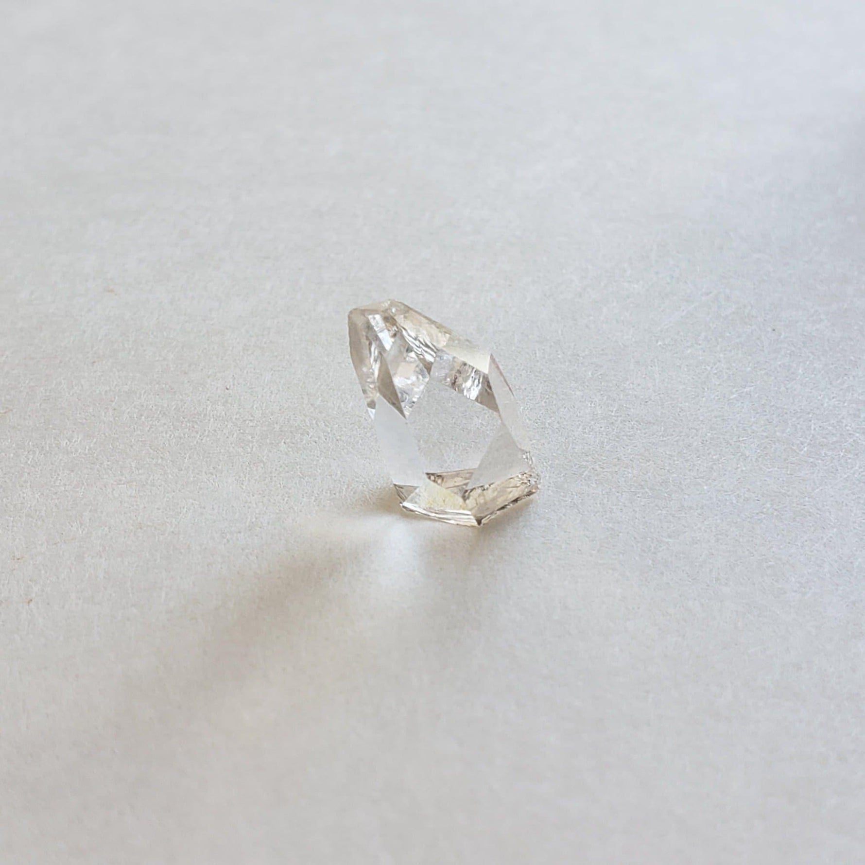  Natural Clear Quartz Point | 13mm | China | SO24 4