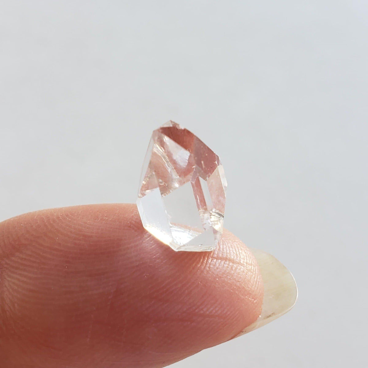  Natural Clear Quartz Point | 13mm | China | SO24 7