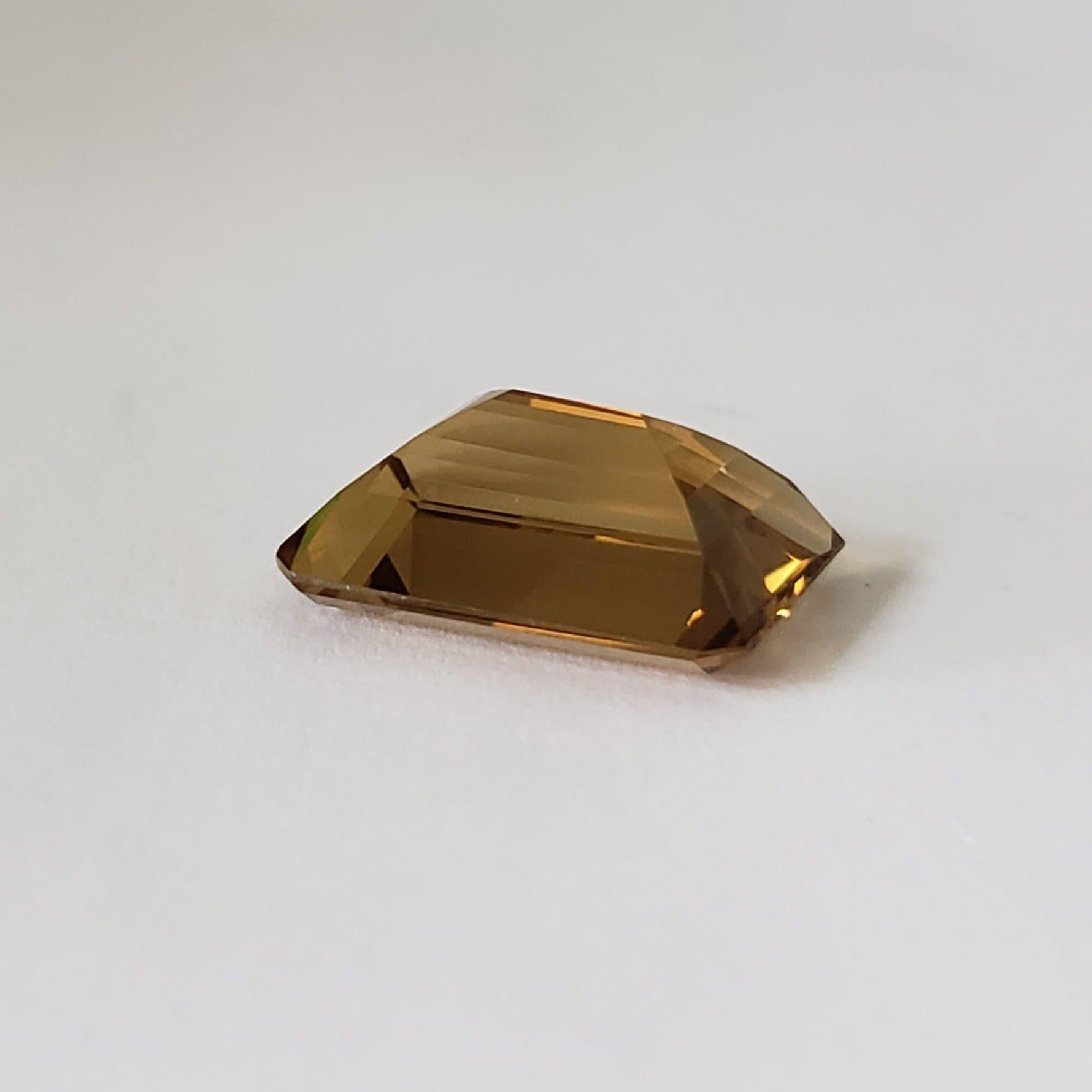  Olive Quartz | Octagon Cut | 18x13mm 13.1ct 3